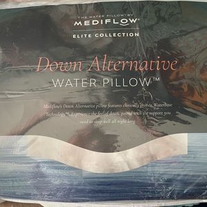 Medflow Elite Down Alternative Water Pillow. NIB
